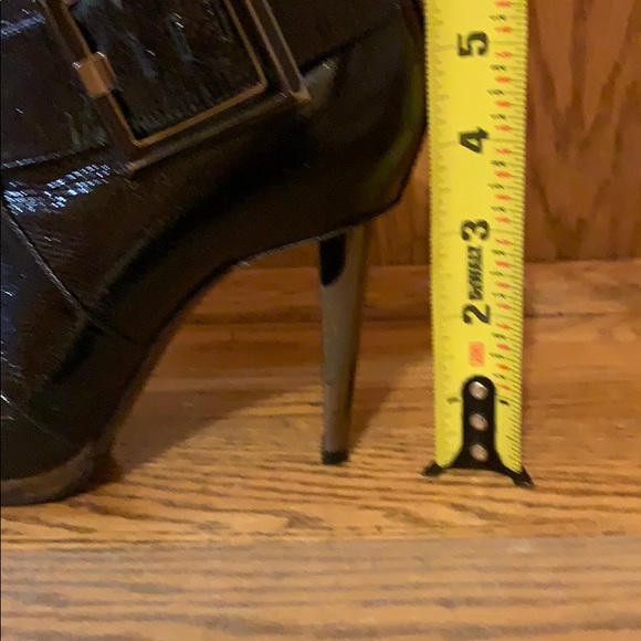 Sergio Rossi short boots with metal heal - Picture 8 of 9